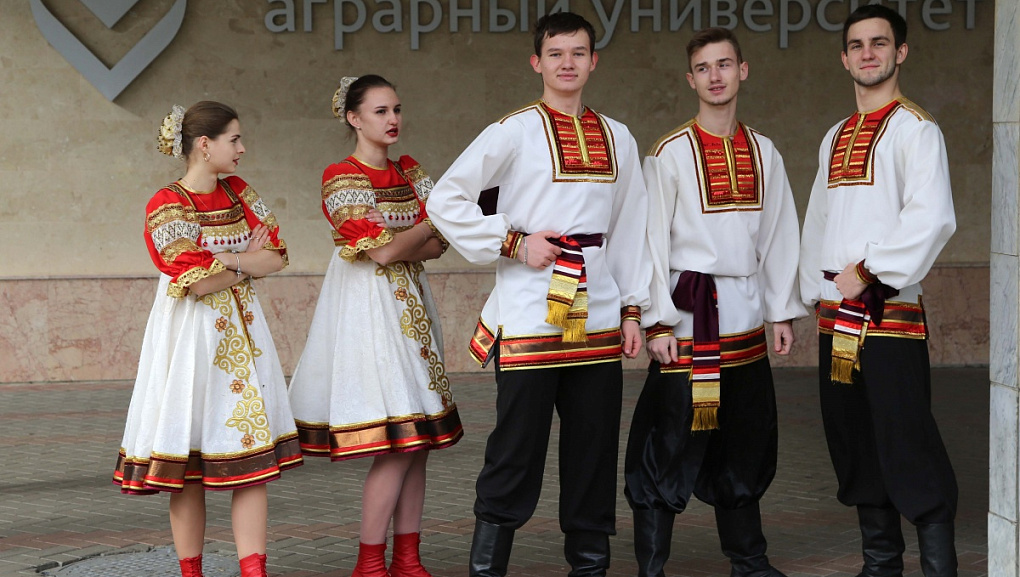 С Масленицей! 