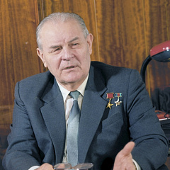 Память о великом человеке
