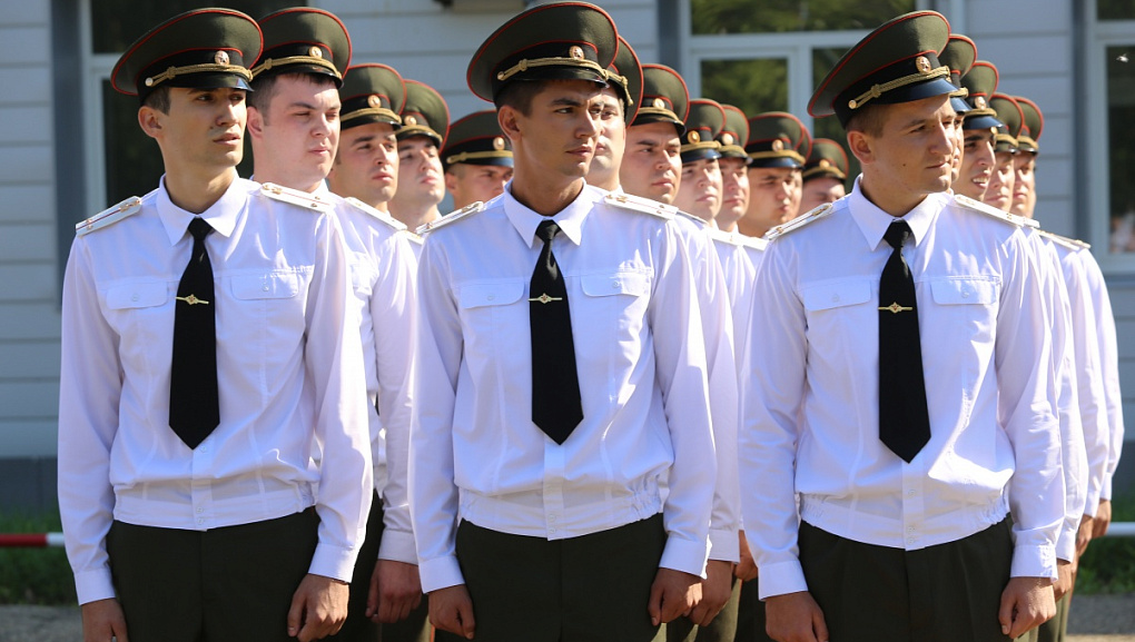 Выпуск офицеров учебного военного центра КубГАУ
