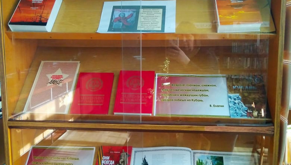«Сквозь память с болью прорываясь…»