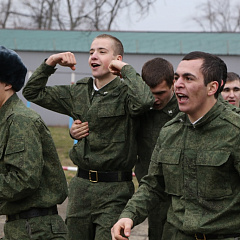 Соревнования студентов учебного военного центра