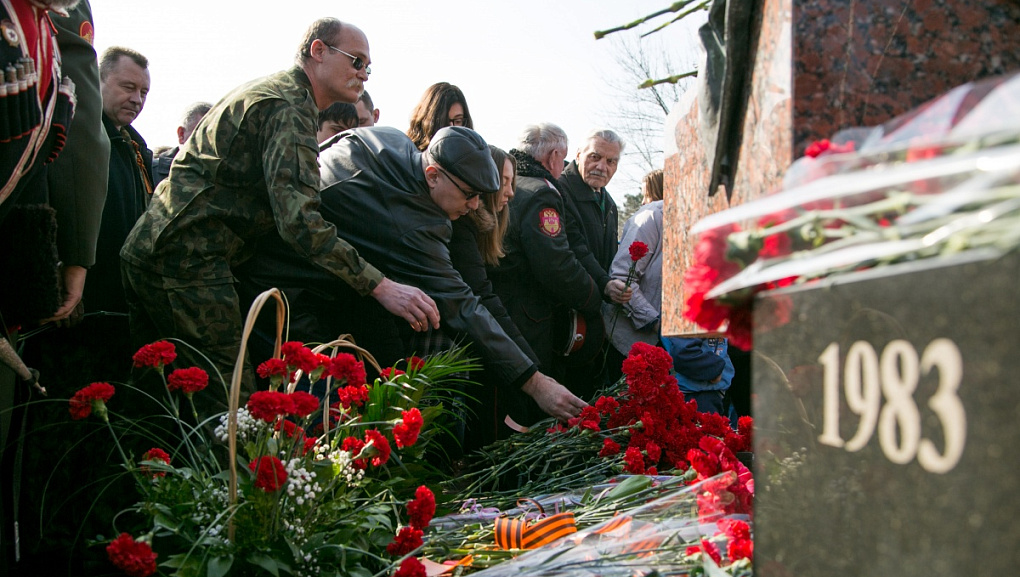 Мы помним… или «Без тыла и линии фронта»