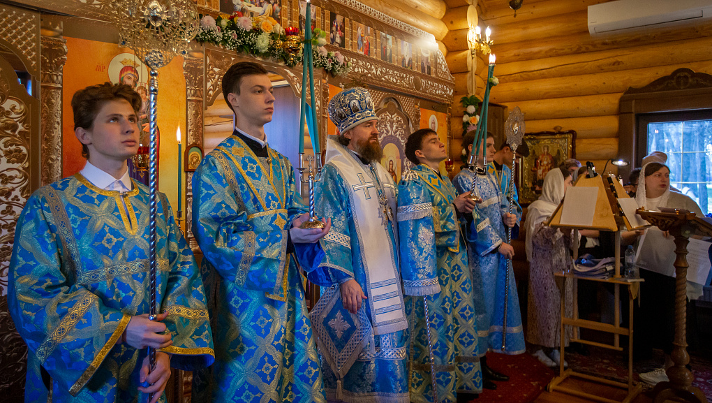Престольный праздник храма при вузе
