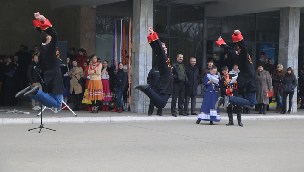 It is Maslenitsa!