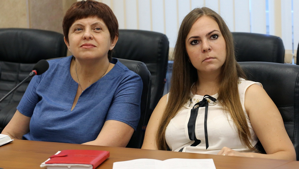 Вуз не только учит, но и воспитывает 