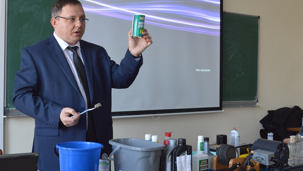 Специалисты «JB» провели лекцию на мехфаке