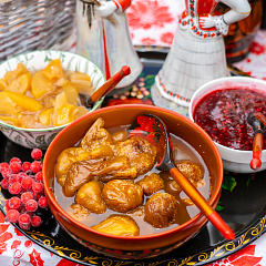 Пахнет солнцем и блинами – нынче Масленица с нами!