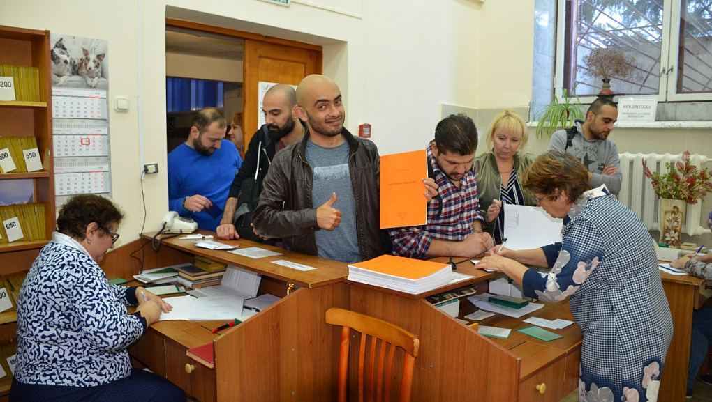 Учимся говорить по-русски