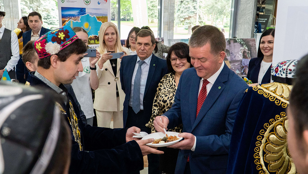 В КубГАУ прошел межнациональный фестиваль «Венок Дружбы»