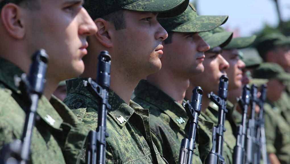 Курсанты военного института дали присягу