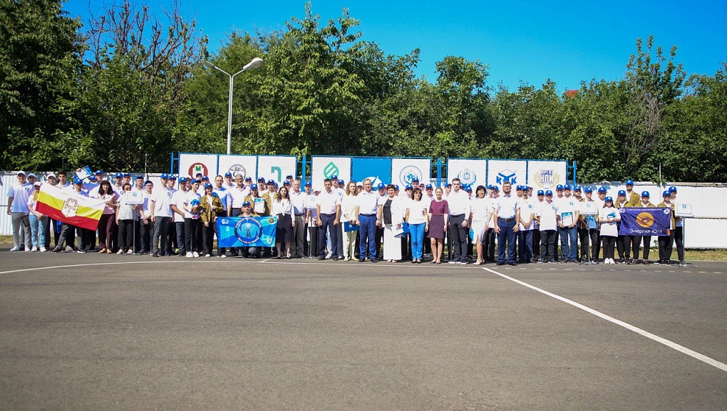 "Искра 2.0" начала трудовой сезон