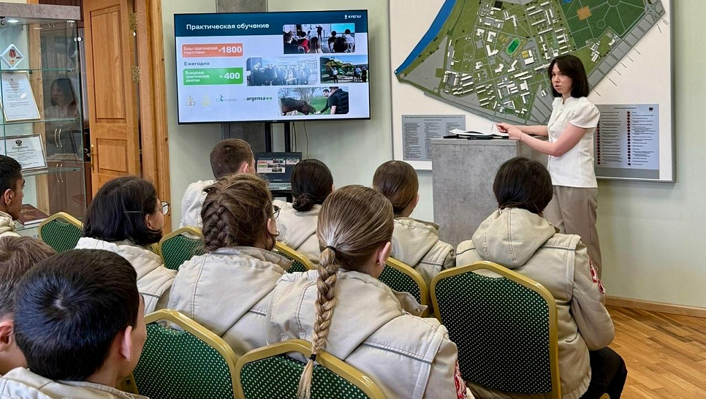 Кубанский ГАУ посетили кадеты Юнармии