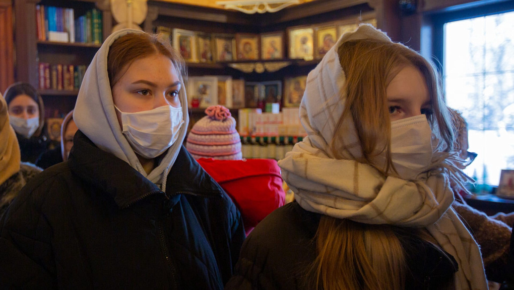 Праздничная служба в студенческом храме 