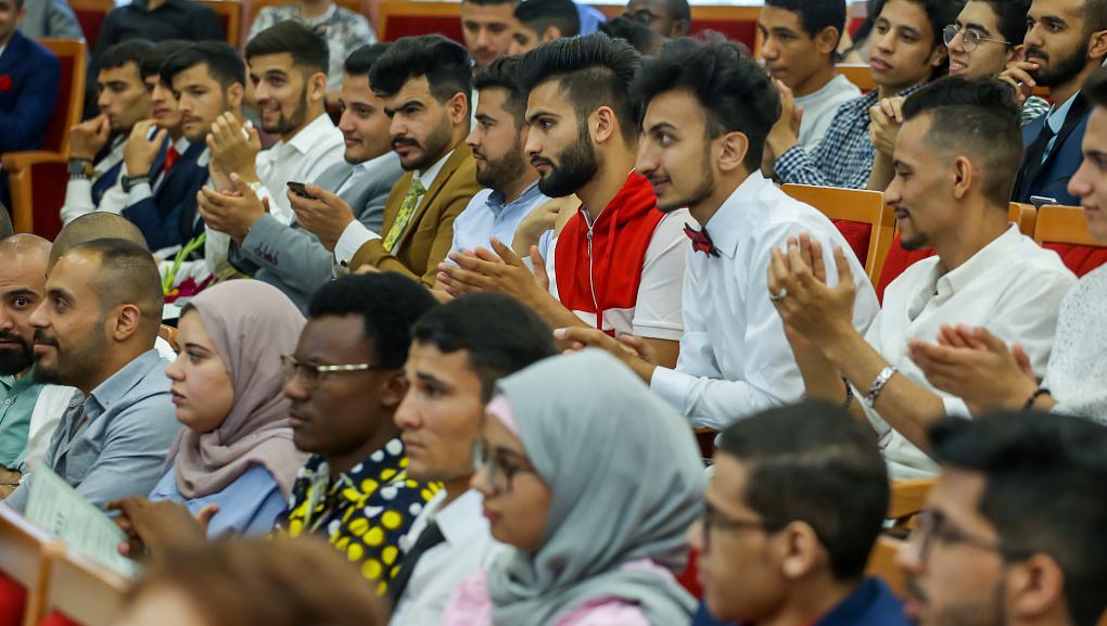 Подфак провел выпускной