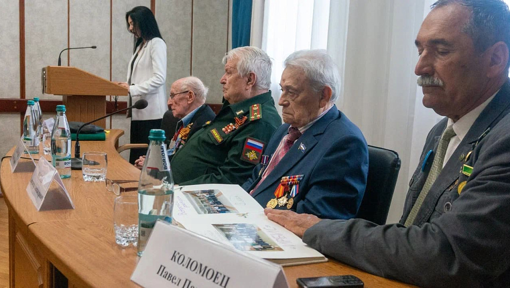 "Я горжусь героем"