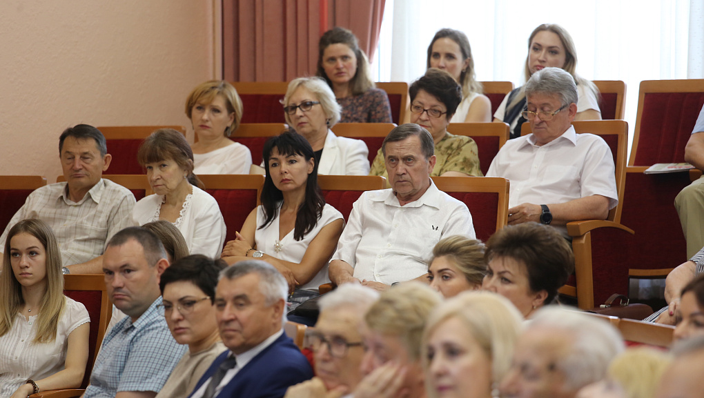 Провели итоговое заседание