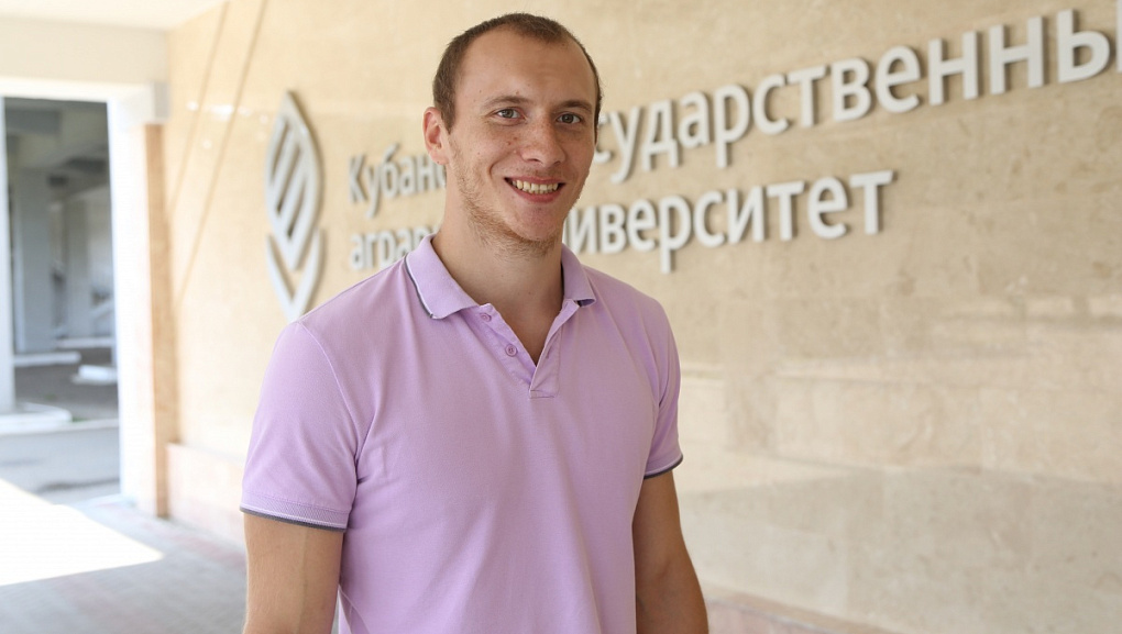 Выпускник КубГАУ на сборах цирка дю Солей!