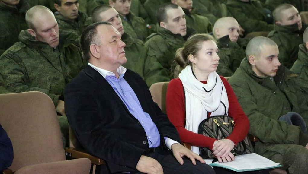 Святое дело – Родине служить!