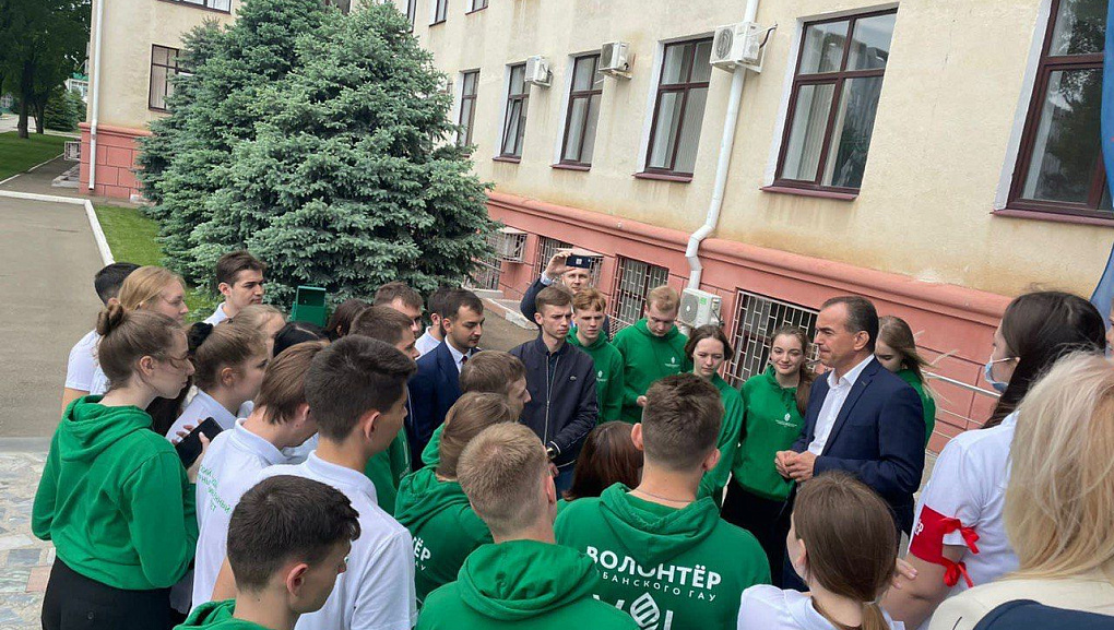 Губернатор Краснодарского края Вениамин Кондратьев пообщался со студенческим активом Кубанского ГАУ