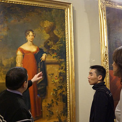 Touching the Art