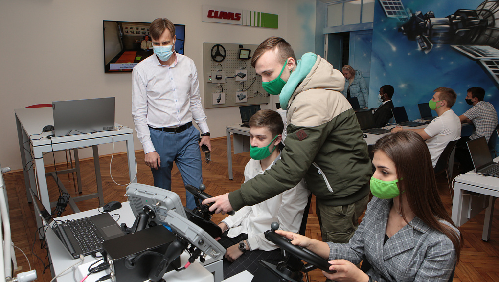 CLAAS открывает центр цифровых технологий для студентов КубГАУ