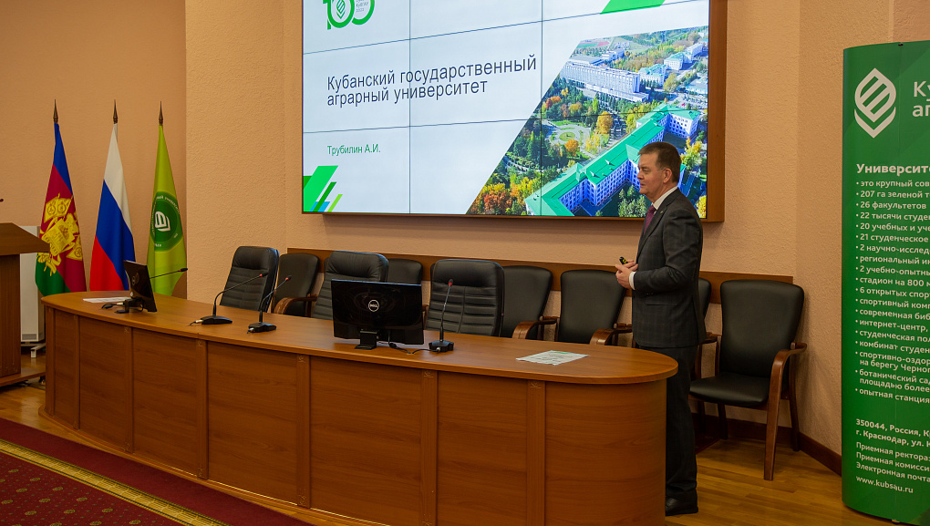 Престольный праздник храма при вузе
