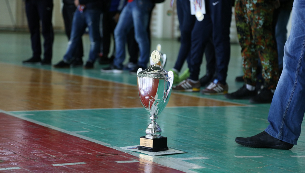 Чемпионы по мини-футболу!