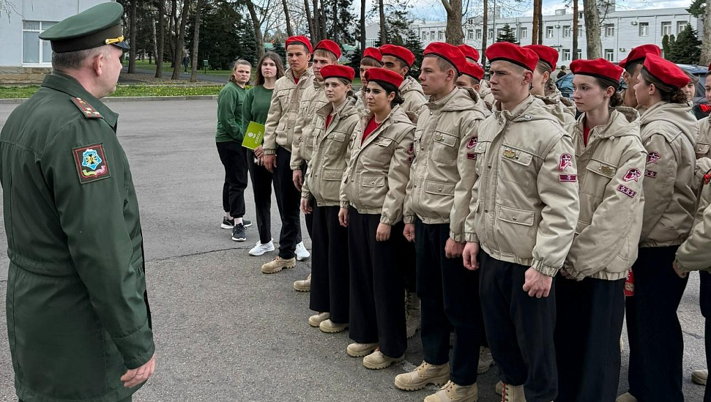 Кубанский ГАУ посетили кадеты Юнармии