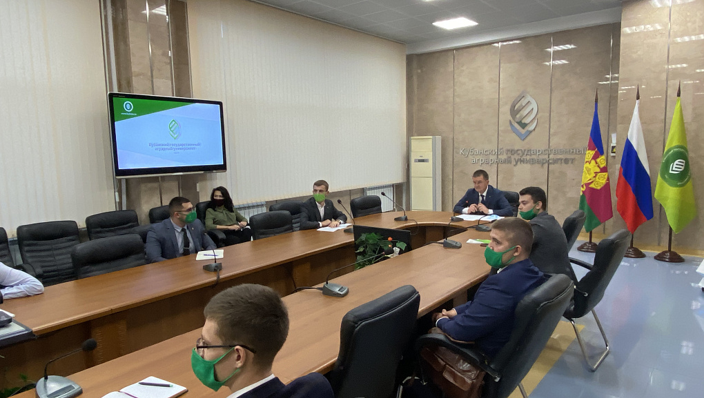Ректор КубГАУ встретился с новым составом ОСО