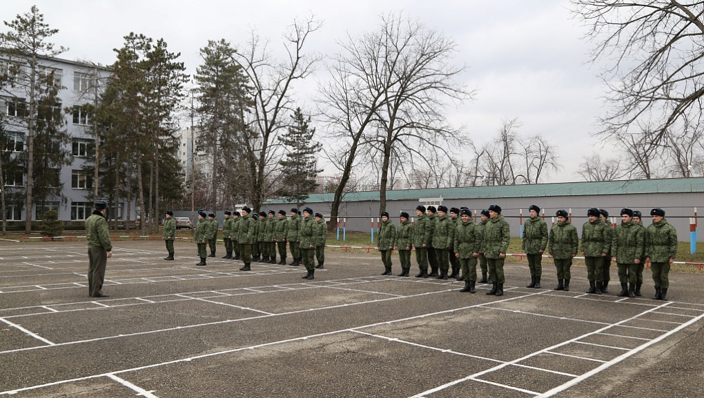 Соревнования студентов учебного военного центра