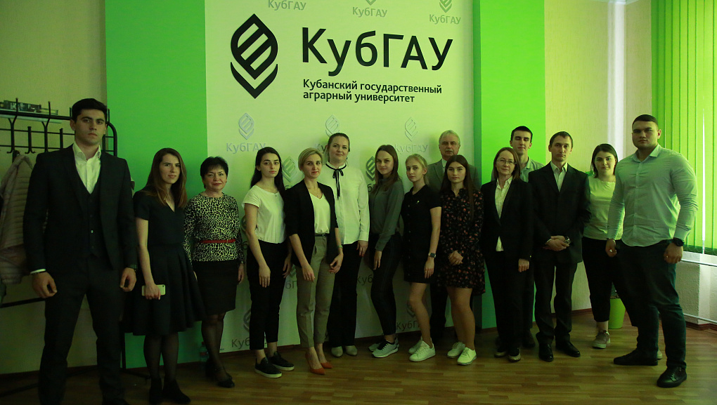 Студенты-бухгалтеры встретились с будущими работодателями