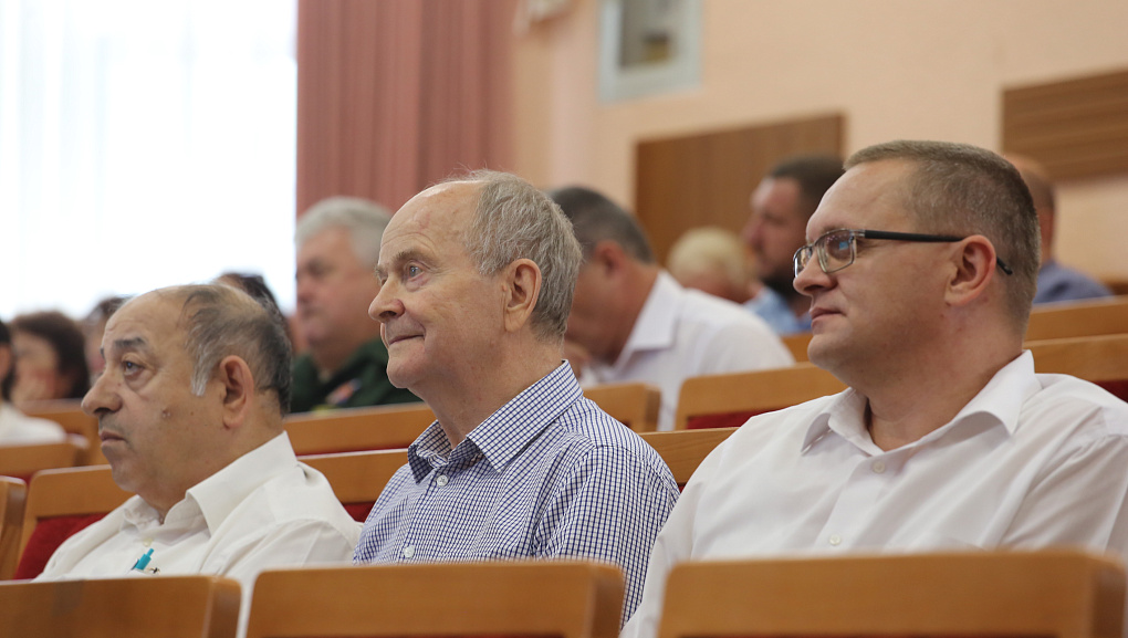 Провели итоговое заседание
