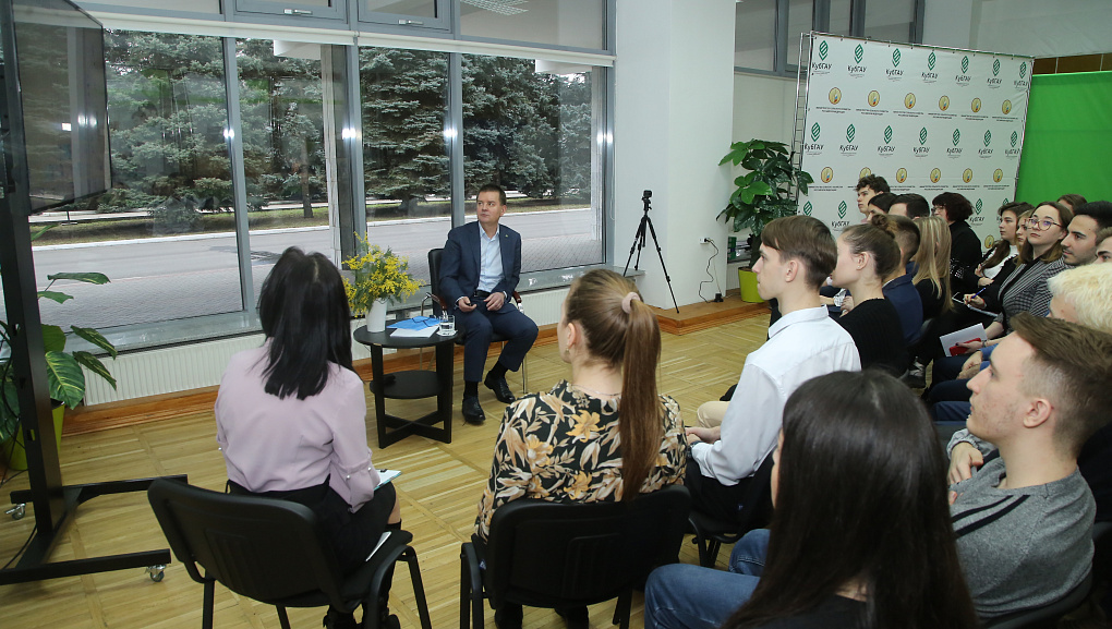 Ректор встретился со студентами медиацентра КубГАУ