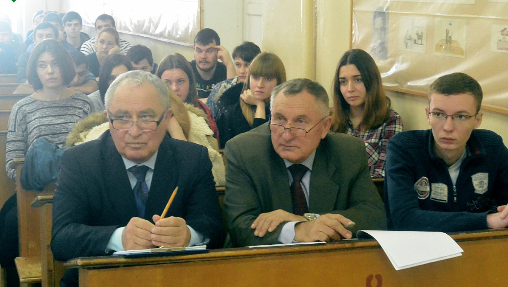 Обо всем с Николаем Самоволовым