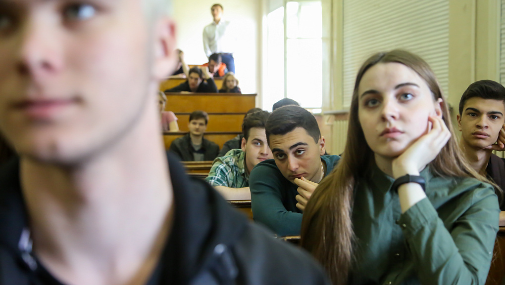 В КубГАУ показали оружие Победы