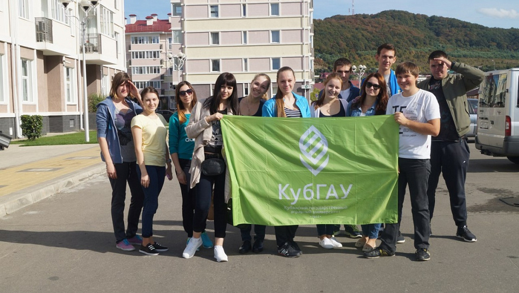 Волонтеры КубГАУ вернулись с «Формулы-1»