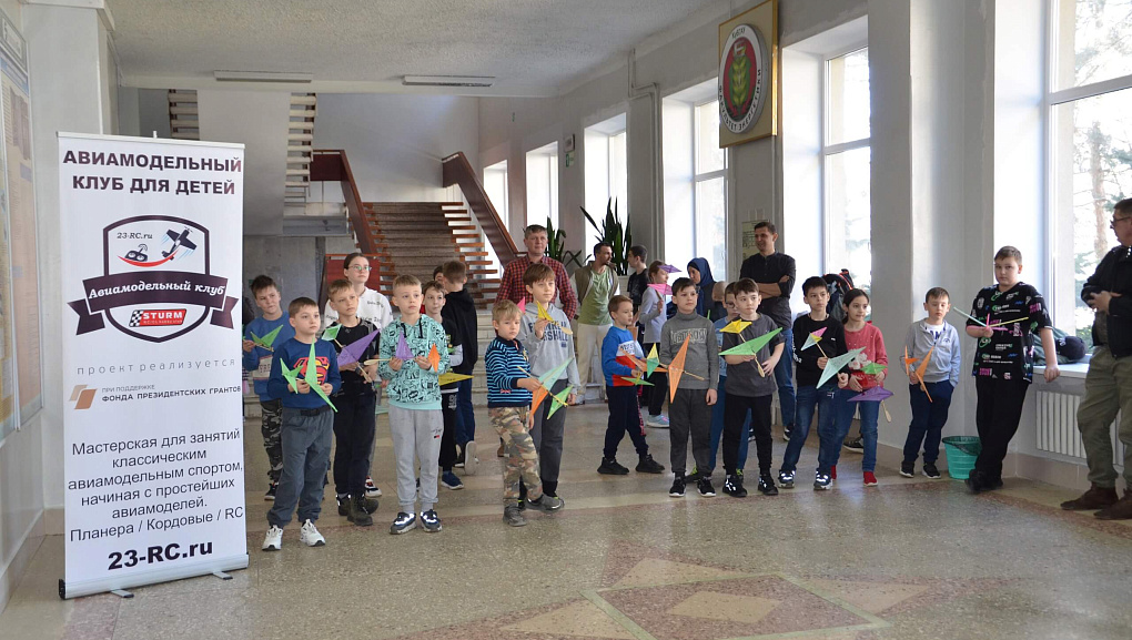 В авиамоделирование с малых лет!