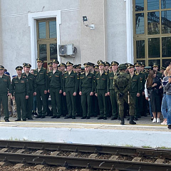 «Мы - армия страны! Мы - армия народа!» 