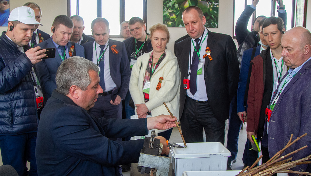 От теории к практике 