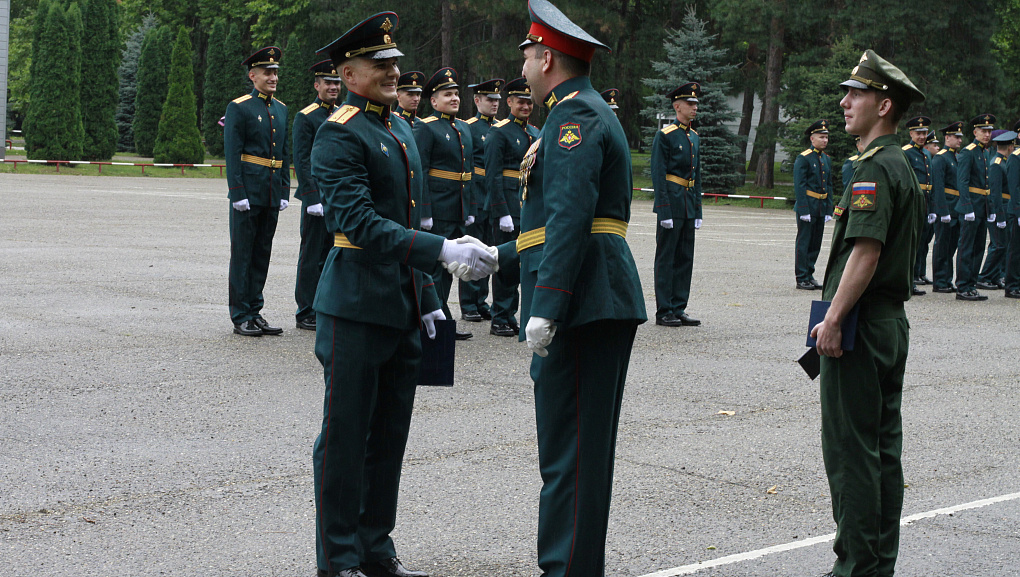 Офицерский выпускной