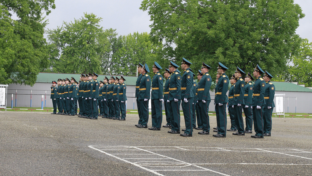 Офицерский выпускной