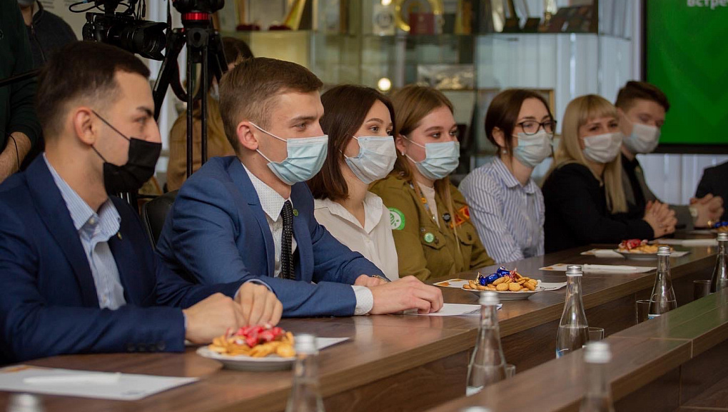 В КубГАУ студенты встретились с мэром Краснодара