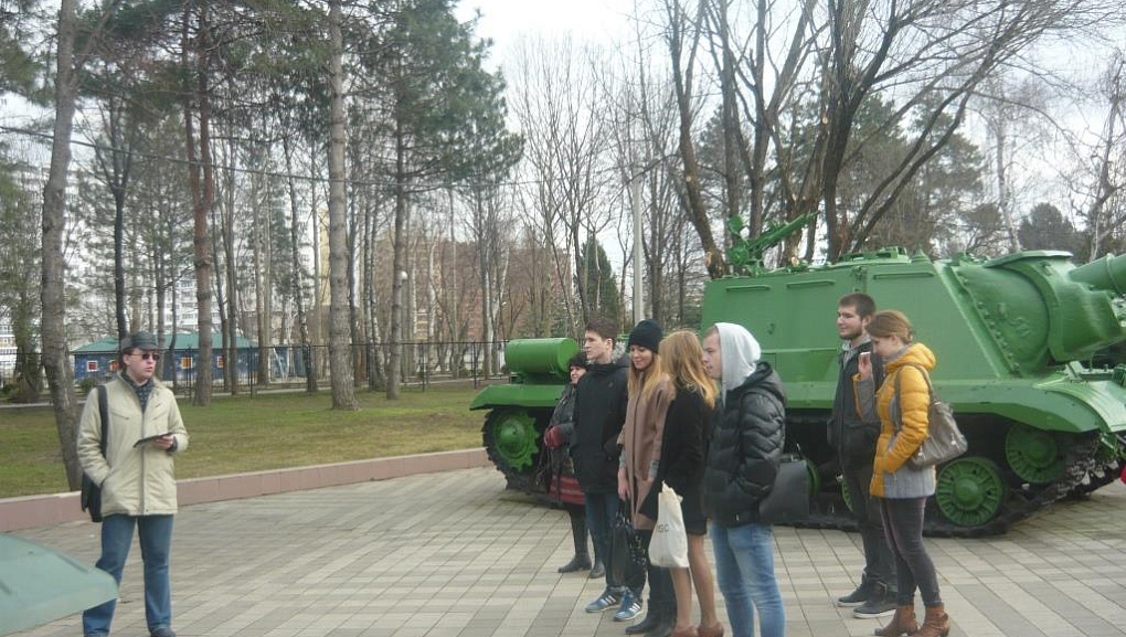 Экскурсия в музей боевой техники