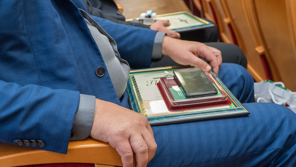 Чествуем рекордсменов