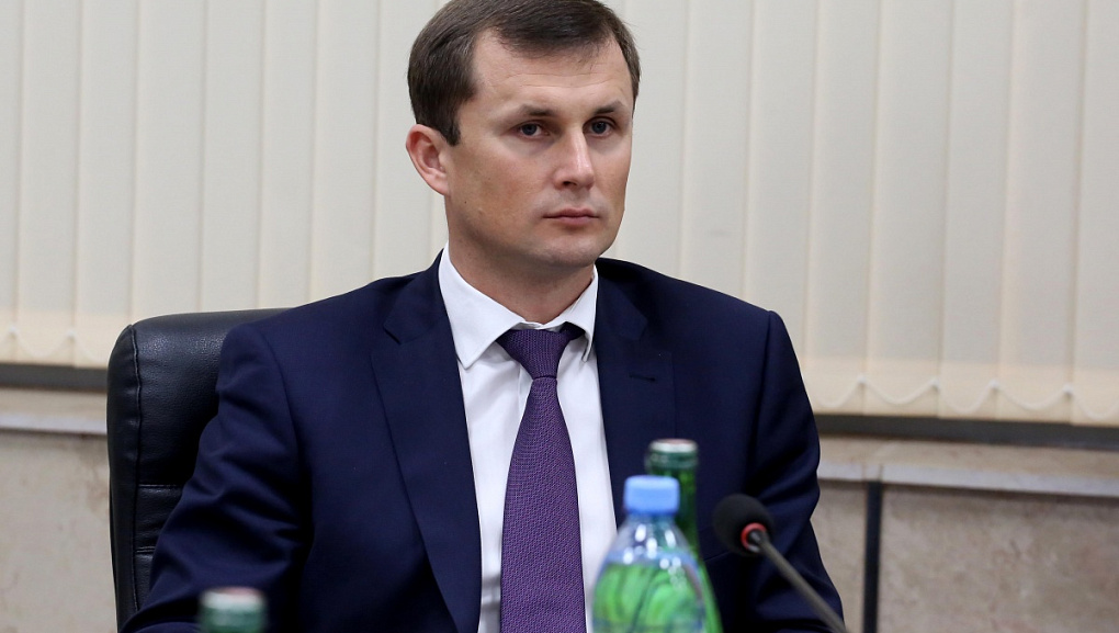 Сельской молодежи везде у нас дорога