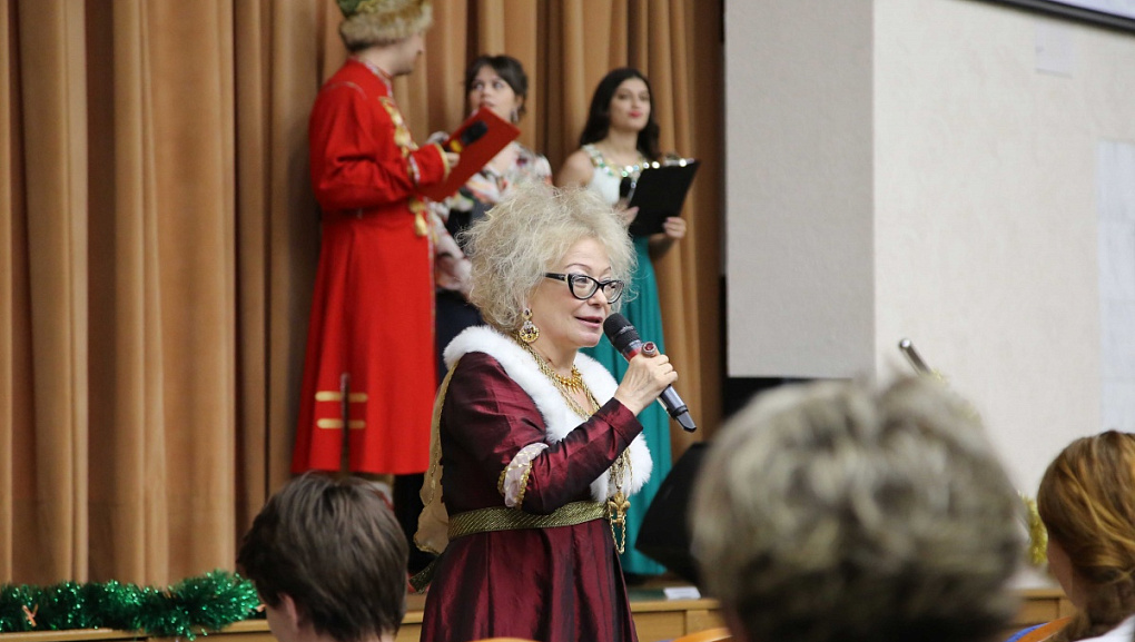 Юрфак правит балом