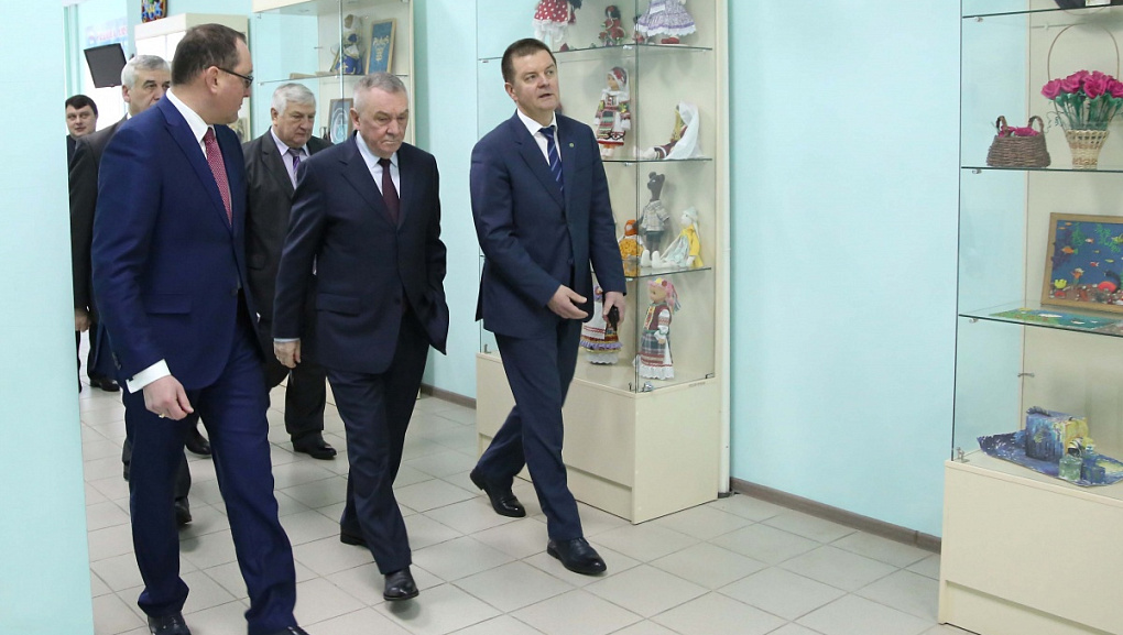 Подписание соглашений на рубеже краёв 