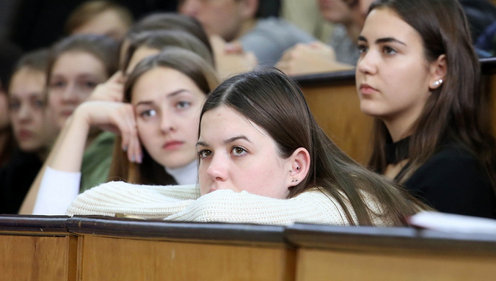 Собирая по крупицам