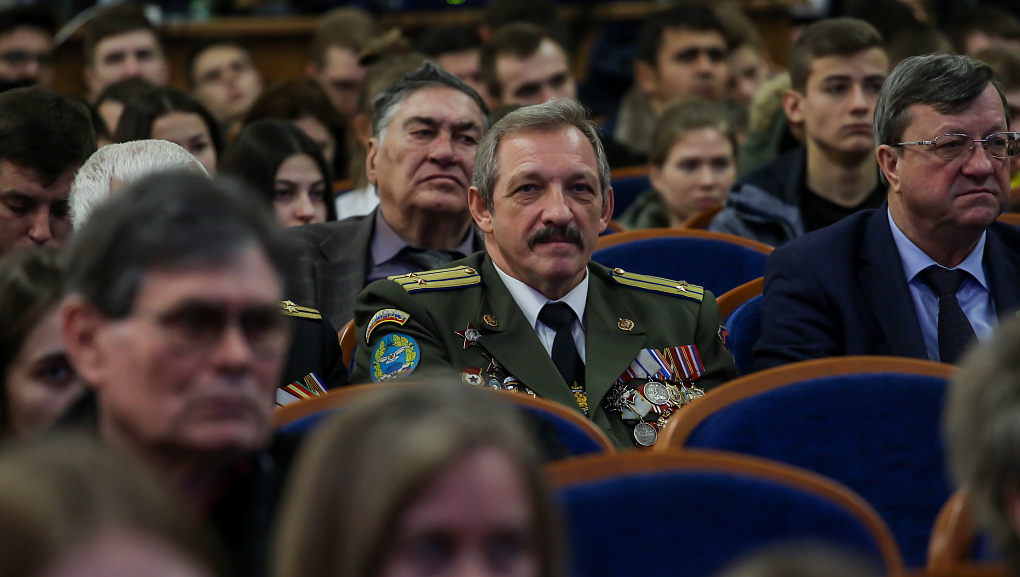С праздником, мужчины!