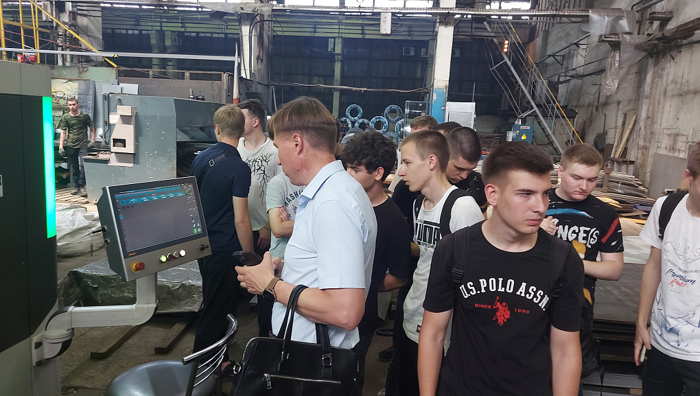 Студенты факультета механизации прошли практику на ведущих предприятиях края